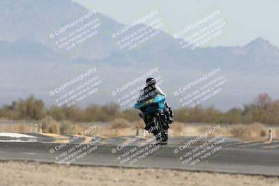 media/Apr-26-2025-BRL Bagger Racing League (Sat) [[9e270f465f]]/3-Super Street Baggers Qualifying/